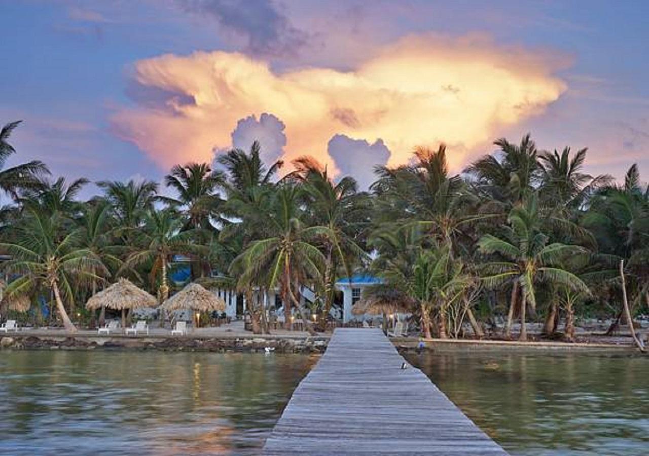 Cocotal Inn And Cabanas ซานเปโดร ภายนอก รูปภาพ