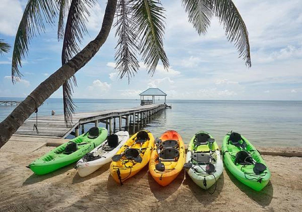 Cocotal Inn And Cabanas ซานเปโดร ภายนอก รูปภาพ